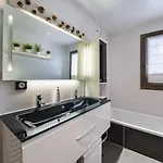 1550 Avec Vue Alpehytte